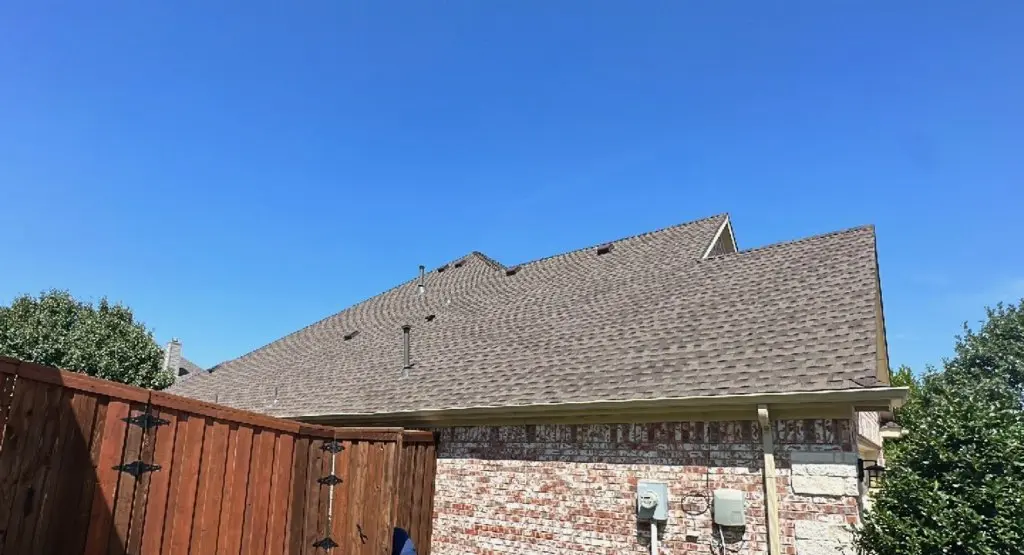 Completed roof replacement project in Monroe